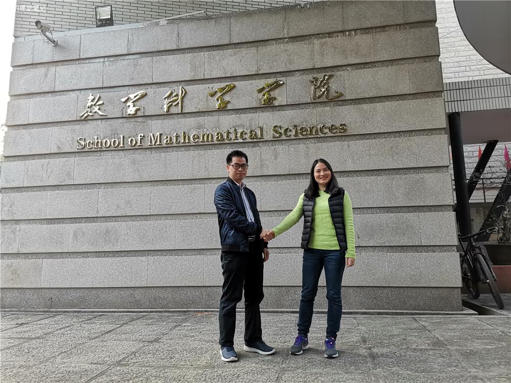 陈斌和于老师1.jpg